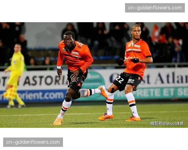 马赛防守体系在巴黎快速反击下暴露出的问题 马赛防守体系在巴黎快速反击下暴露出的问题